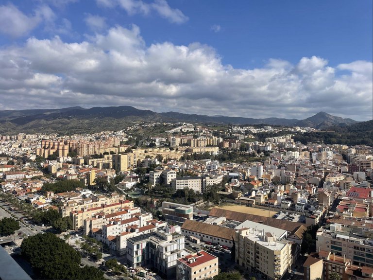 Apartment for Sale in Malaga, Malaga 27