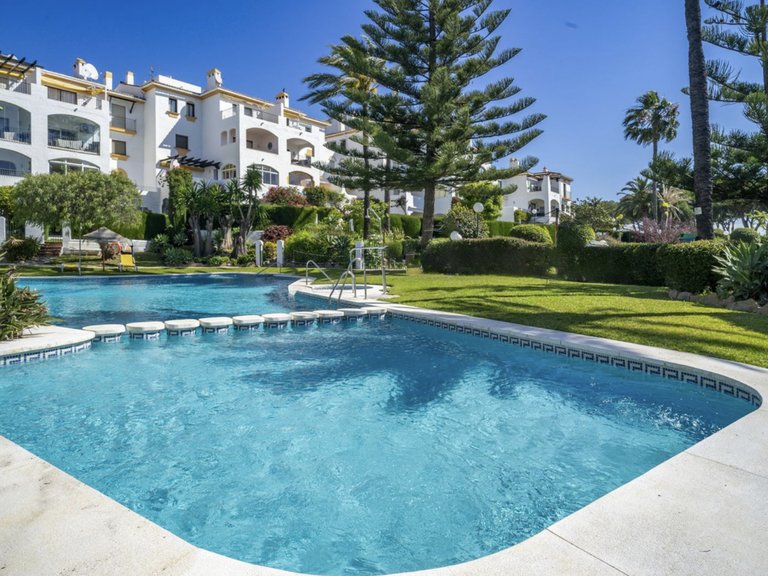 Appartement te koop 1