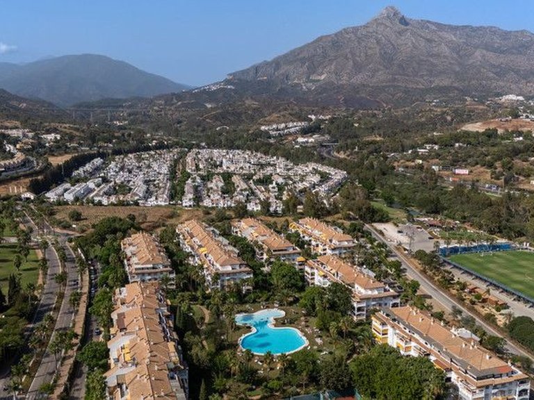 Apartment for Sale in Marbella, Malaga 2