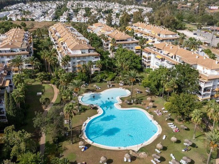 Apartment for Sale in Marbella, Malaga 15