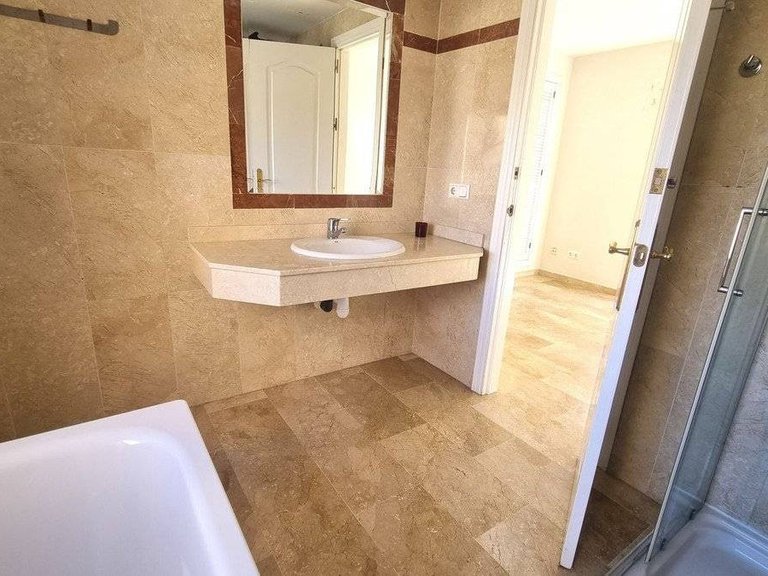 Town House for Sale in Marbella, Malaga 14