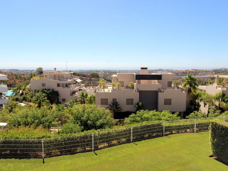 Middle Floor Apartment in Los Arqueros 20