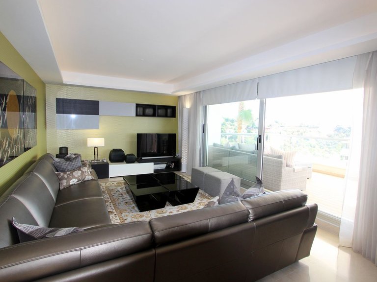 Middle Floor Apartment in Los Arqueros 10