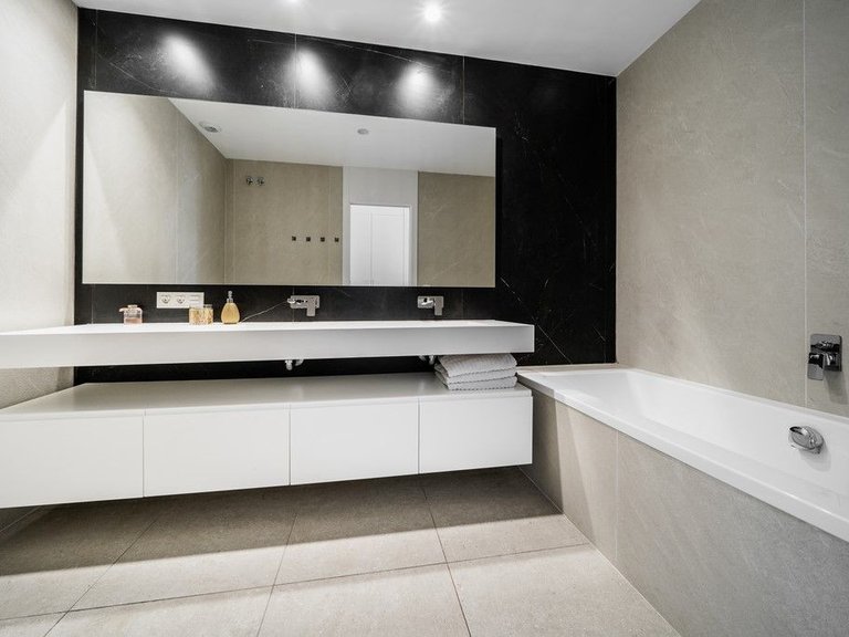 Ground Floor Apartment in Benahavís 7