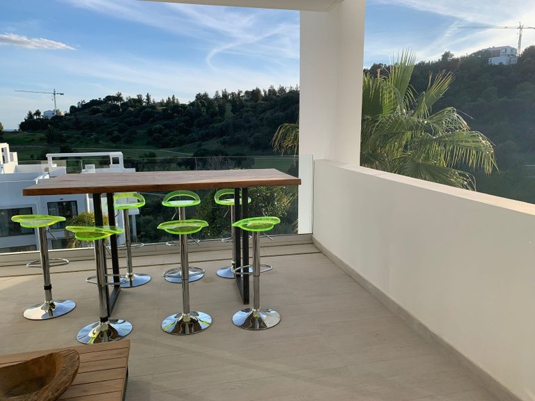 Middle Floor Apartment in Benahavís 13