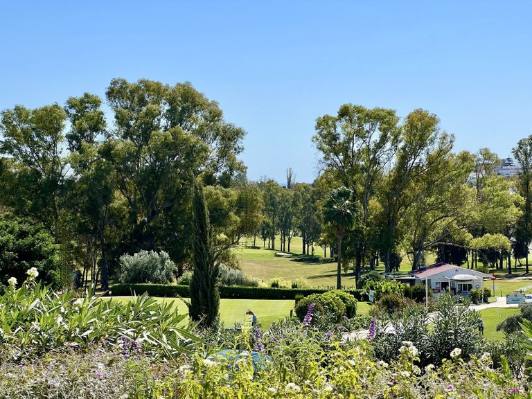 Middle Floor Apartment in Benahavís 20