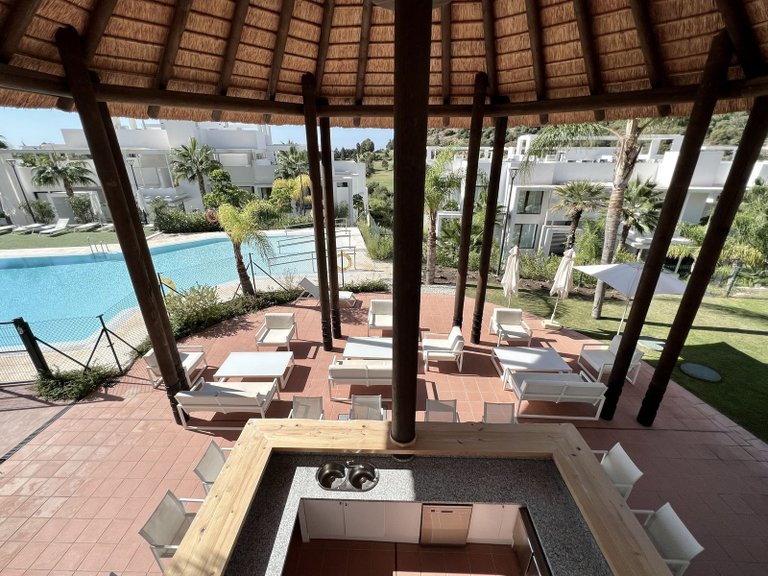 Middle Floor Apartment in Benahavís 12