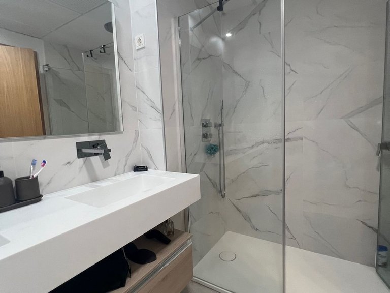 Ground Floor Apartment in Benahavís 10