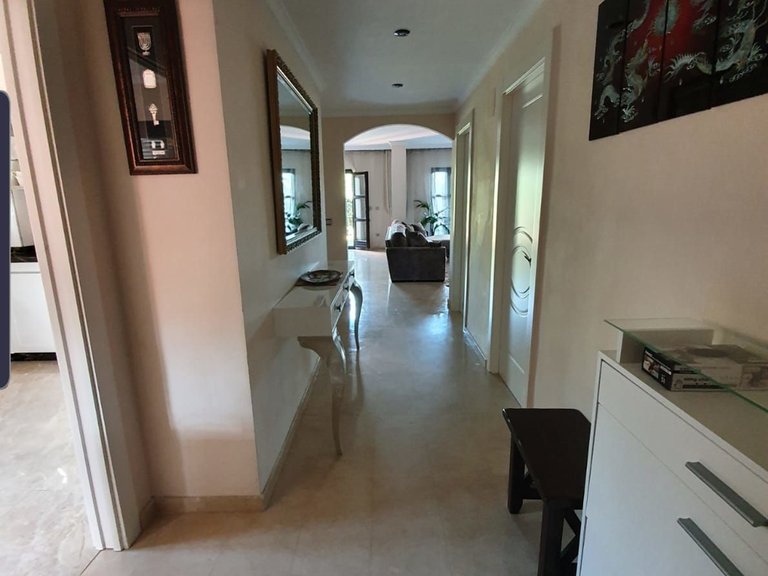 Radhus i San Pedro de Alcántara 18