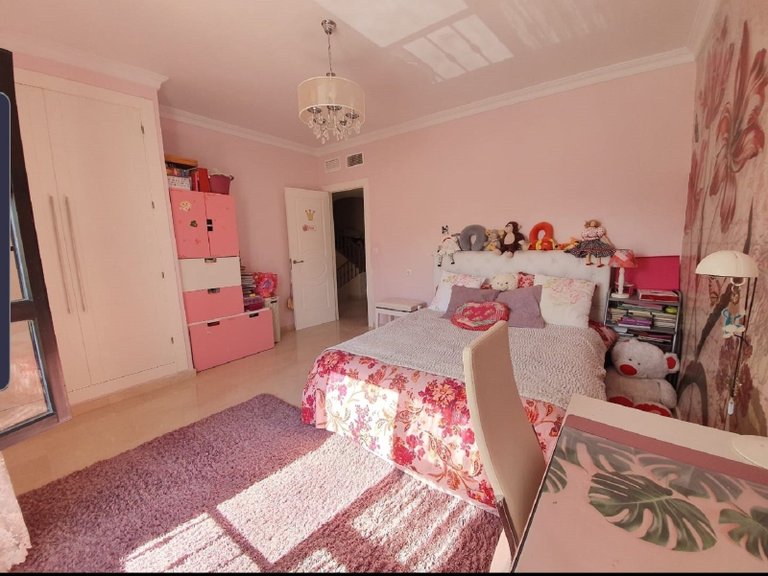 Radhus i San Pedro de Alcántara 17