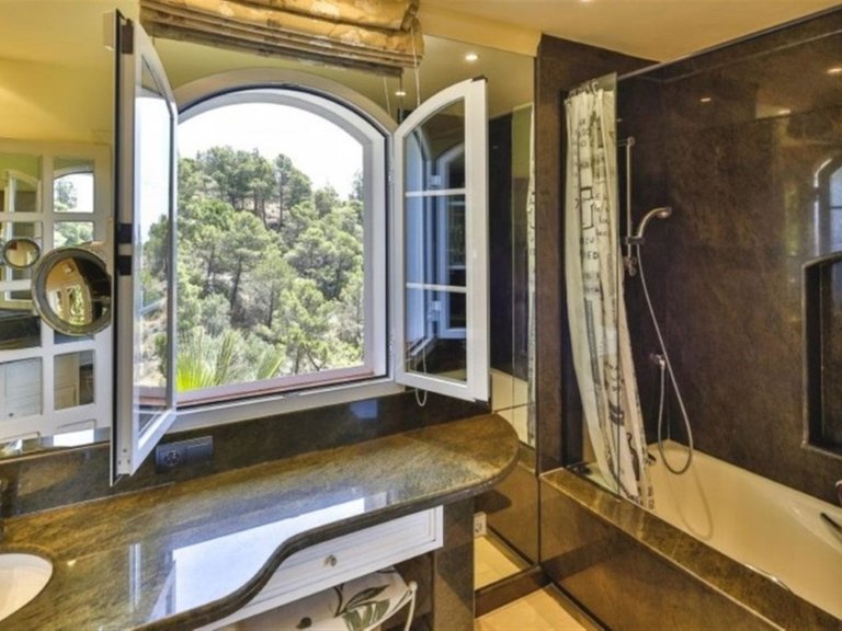 Fristående villa i Benahavís 30