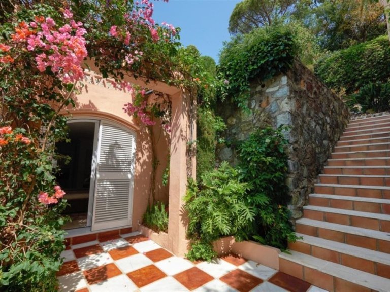 Fristående villa i Benahavís 32