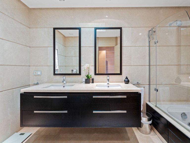 Middle Floor Apartment in Benahavís 15