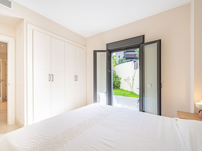 Apartment in Los Flamingos 12