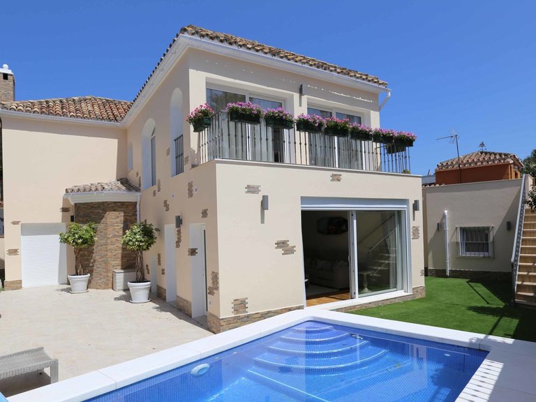 Primera villa en San Pedro de Alcántara 26