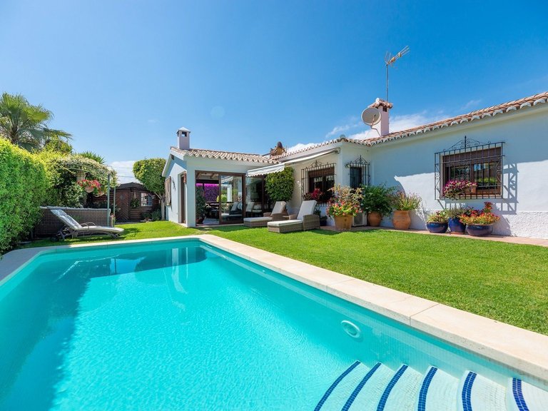 Villa intill stranden i San Pedro 2