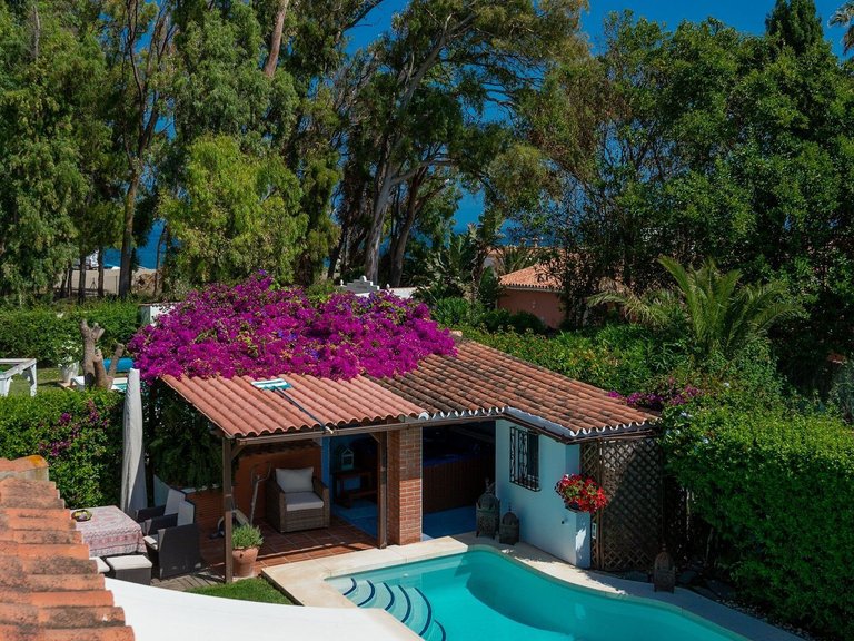 Villa intill stranden i San Pedro 20