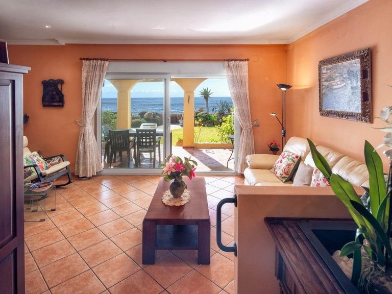 Detached Villa in Marbesa 5