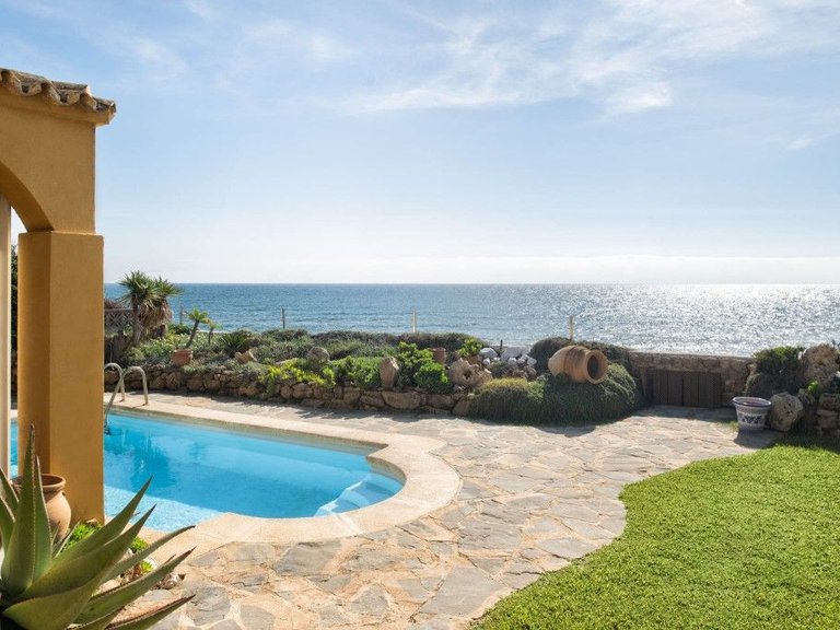 Detached Villa in Marbesa 14