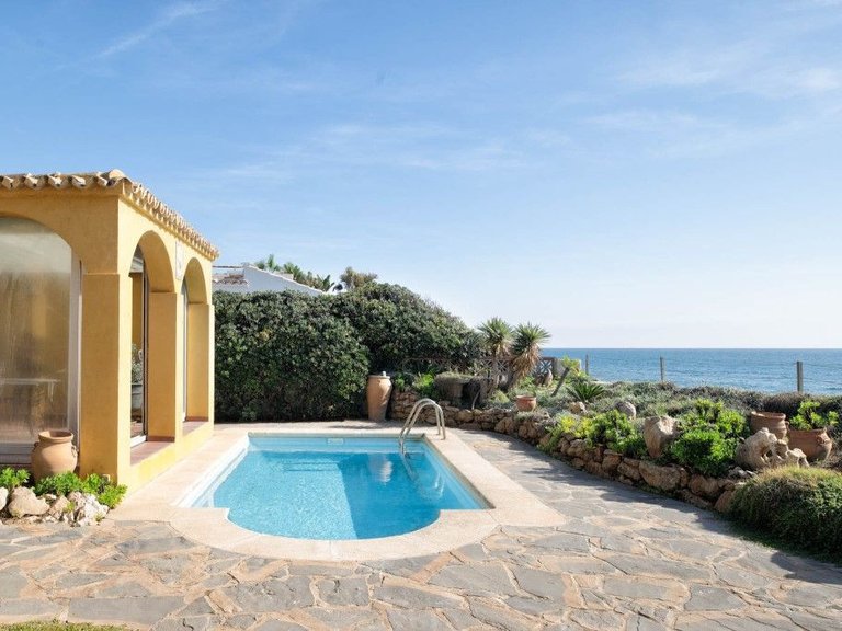 Detached Villa in Marbesa 10