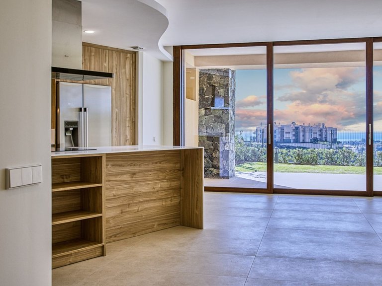 Ground Floor Apartment in Benahavís 7