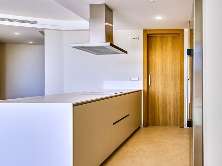 Ground Floor Apartment in Benahavís 14