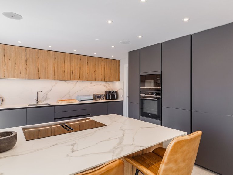 Apartment for Sale in Marbella, Malaga 20