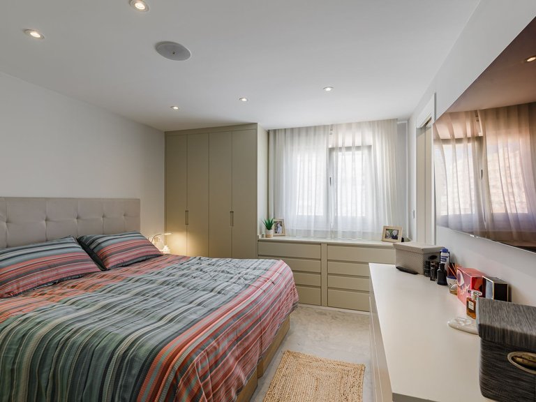 Apartment for Sale in Marbella, Malaga 15