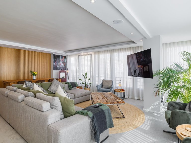 Apartment for Sale in Marbella, Malaga 1