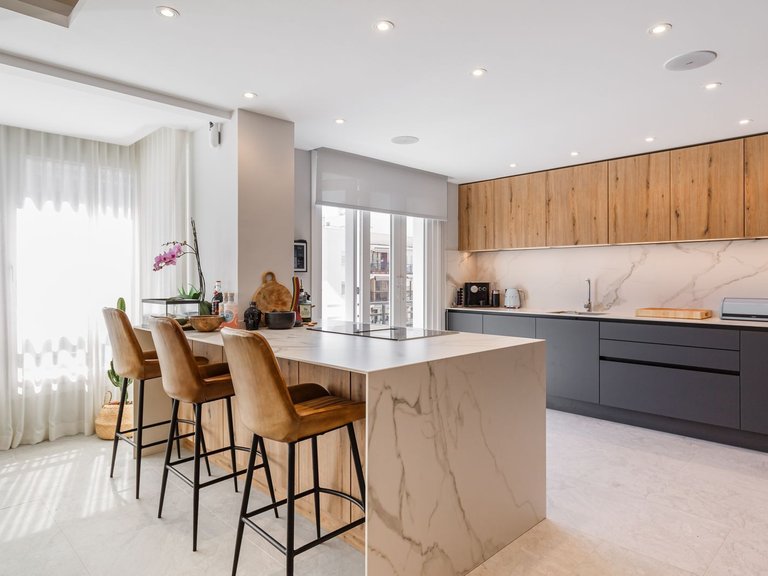 Apartment for Sale in Marbella, Malaga 18