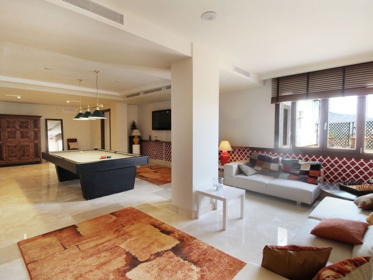 Detached Villa in Benahavís 19