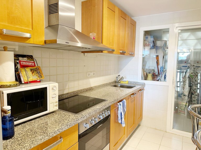 Middle Floor Apartment in Los Arqueros 11