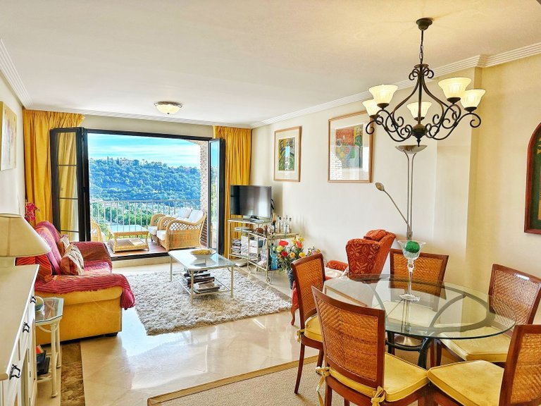 Middle Floor Apartment in Los Arqueros 4
