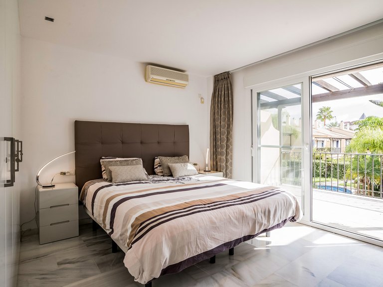 Townhouse beachside San Pedro de Alcantara 3