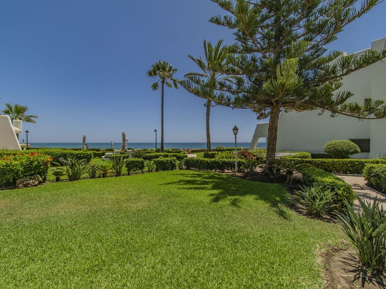 Town House for Sale in Marbella, Malaga, Marbella Golden Mile 10