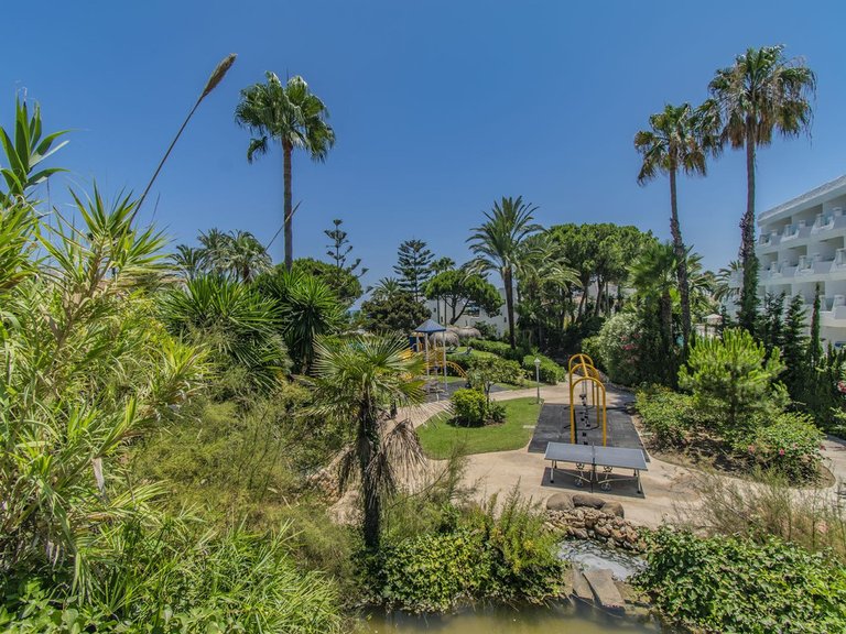 Town House for Sale in Marbella, Malaga, Marbella Golden Mile 6