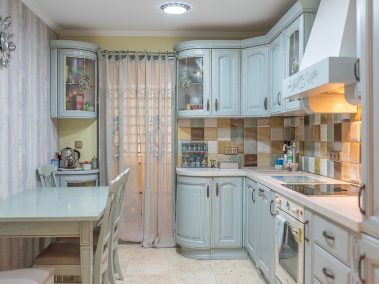 Bottenvåningslägenhet i Benahavís 8