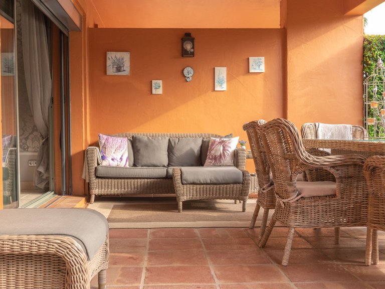 Bottenvåningslägenhet i Benahavís 12