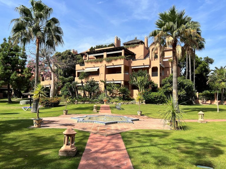 Apartamento Planta Media en Guadalmina Baja 22