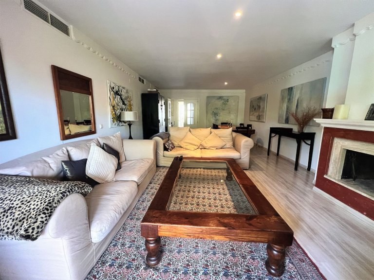 Apartamento Planta Media en Guadalmina Baja 3