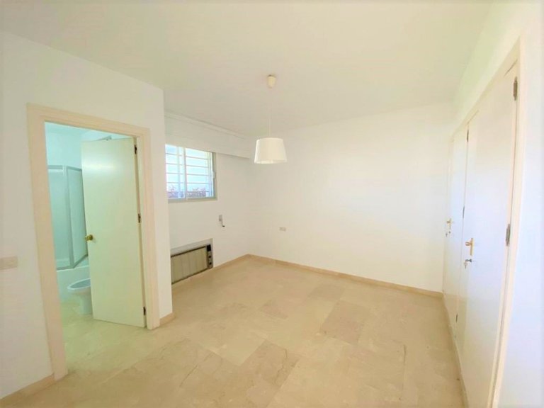Middle Floor Apartment in Guadalmina Alta 15