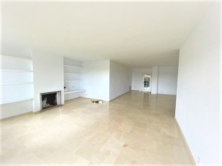 Middle Floor Apartment in Guadalmina Alta 4