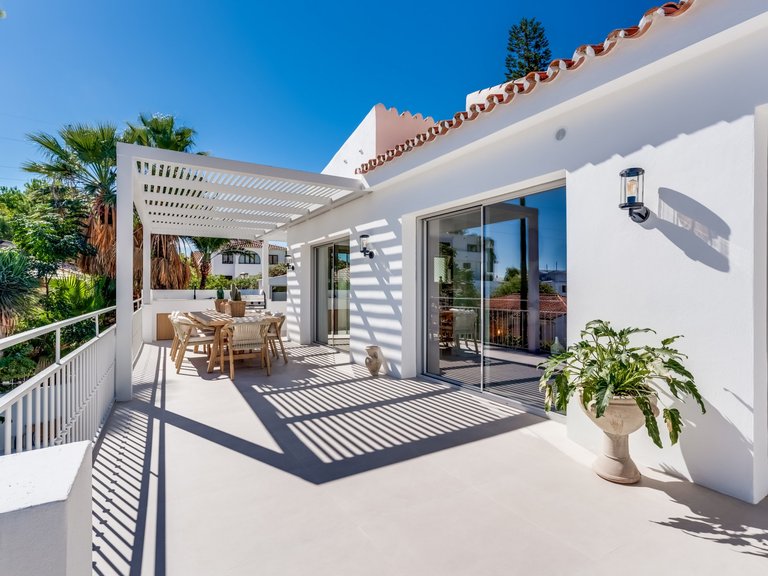 Villa for Sale in Marbella, Malaga 14