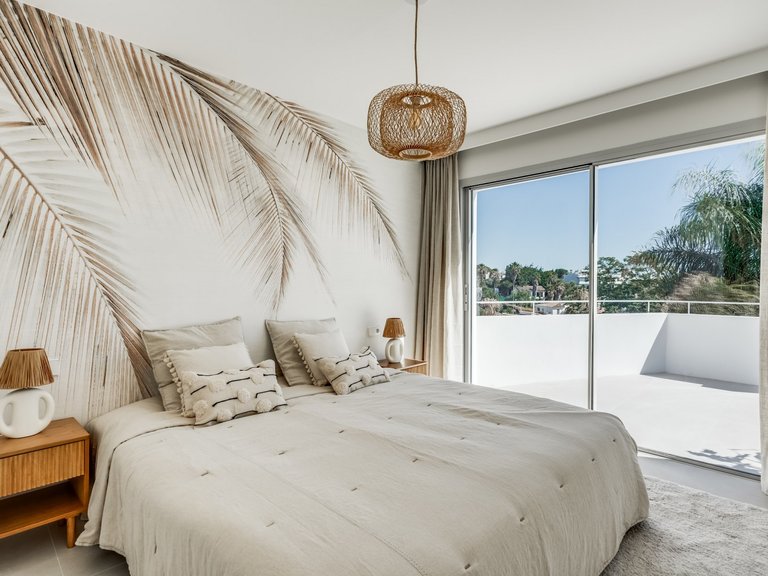 Villa for Sale in Marbella, Malaga 16