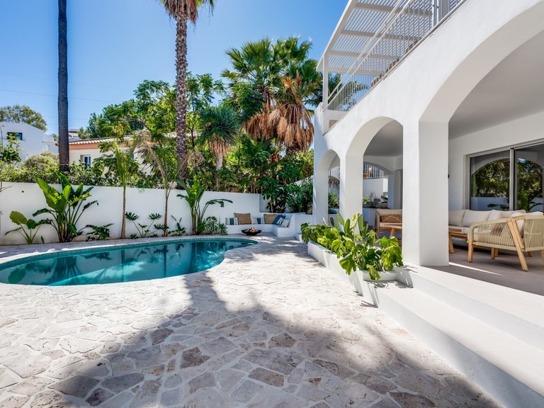 Villa for Sale in Marbella, Malaga 32