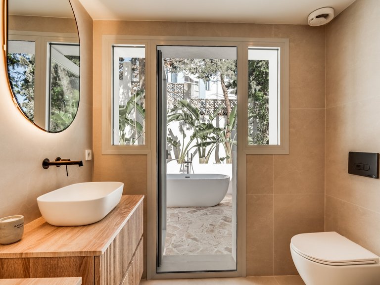 Villa for Sale in Marbella, Malaga 20