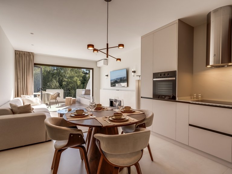 Apartment for Sale in Benahavis, Malaga 1