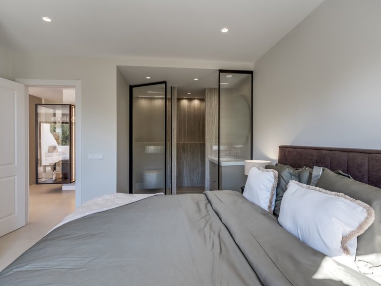 Apartment for Sale in Benahavis, Malaga 10