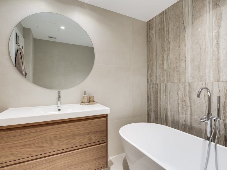 Apartment for Sale in Benahavis, Malaga 16