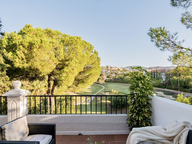 Town House for Sale in Benahavis, Malaga 13